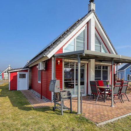 2 Bedroom Beautiful Home In Zerpenschleuse Esterno foto