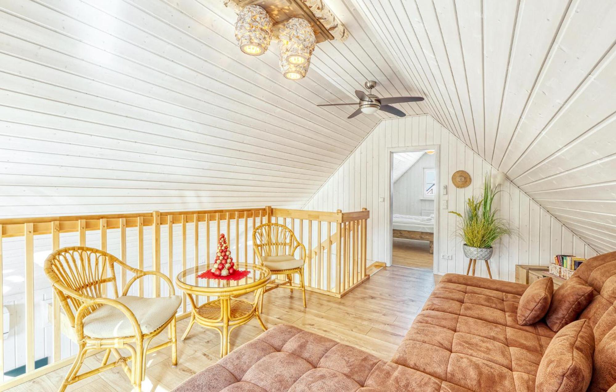2 Bedroom Beautiful Home In Zerpenschleuse Esterno foto